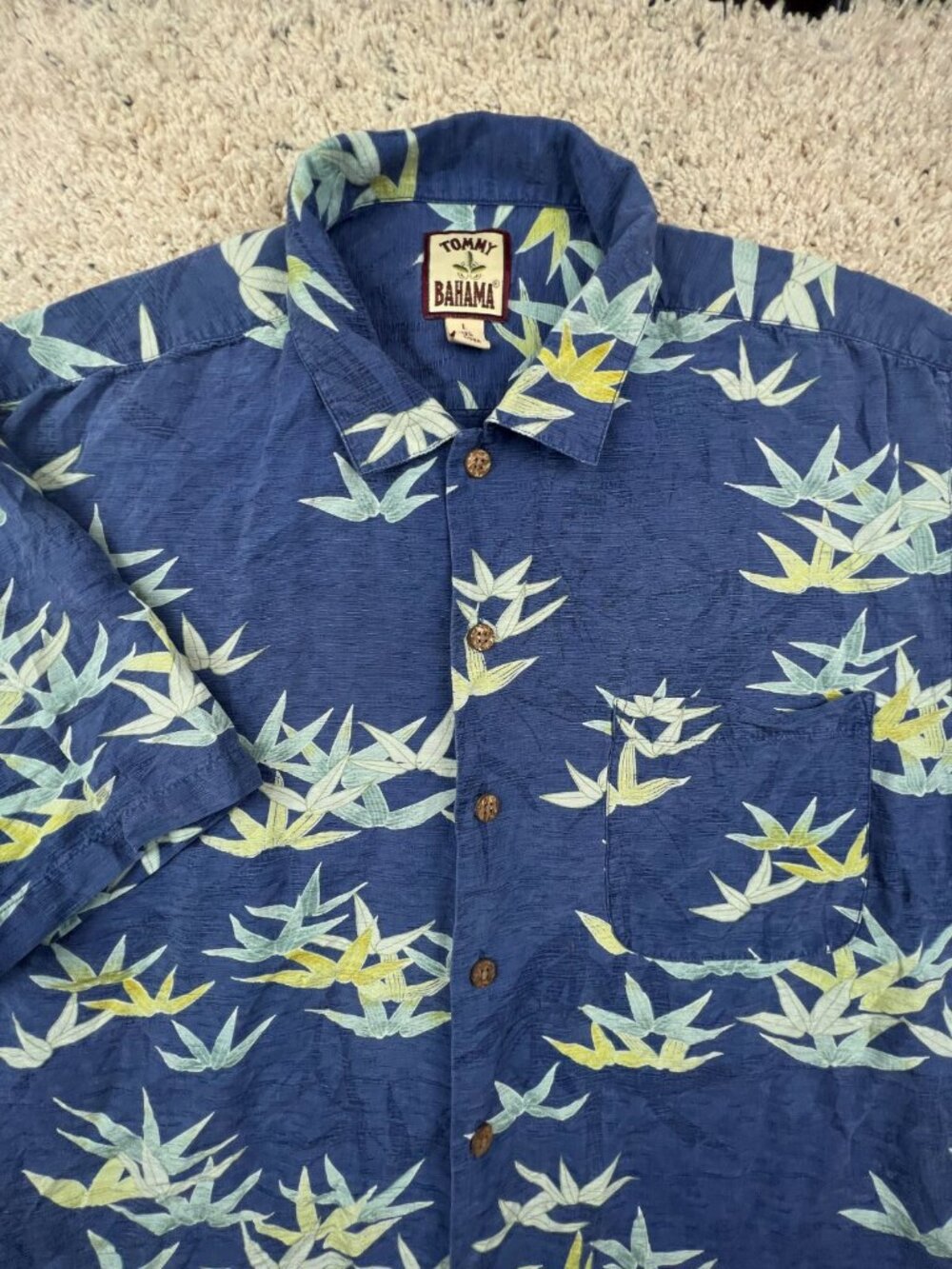Tommy Bahama ALL SILK Hawaiian Button Up Camp Shirt Luau S/S Large FLORAL Blue